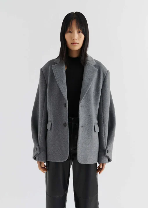 Arlo Blazer