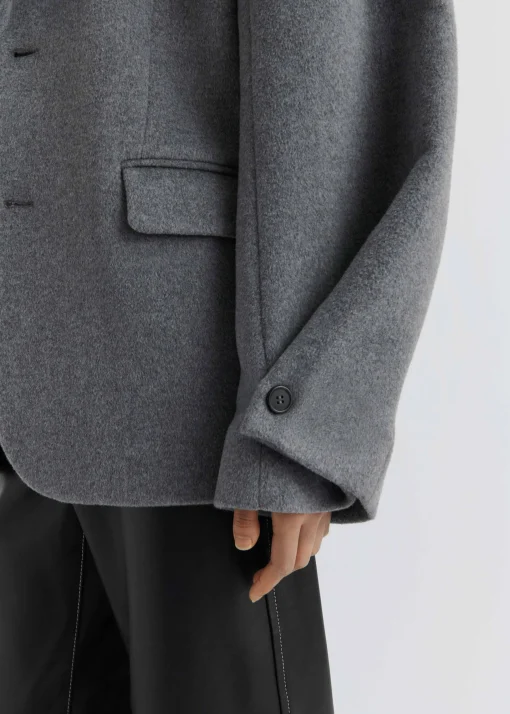 Arlo Blazer