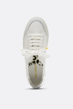 Clean 90 Triple Sneaker