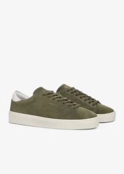 Court Suede Sneaker