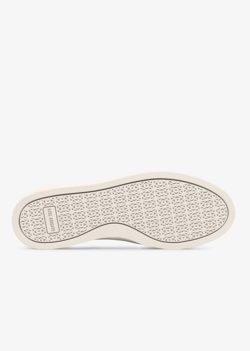 Court Suede Sneaker