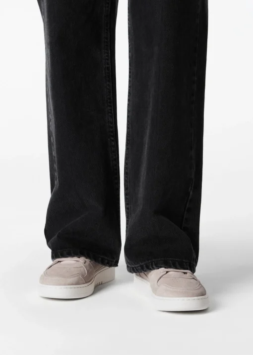 Dice Lo Sneaker