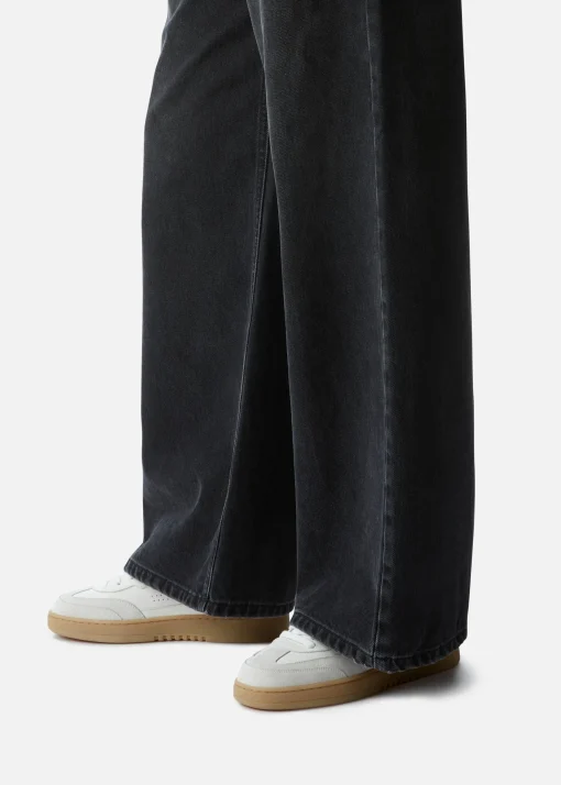 Dice T-Toe Sneaker