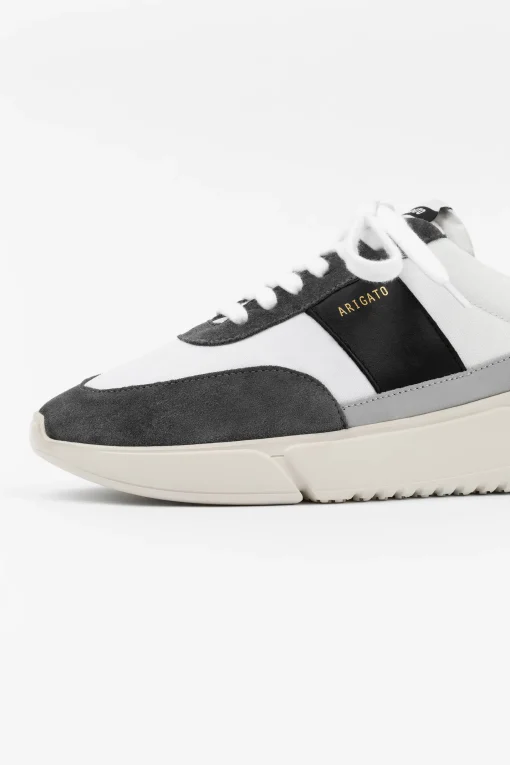 Genesis Vintage Runner