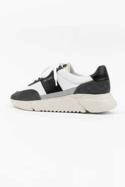 Genesis Vintage Runner