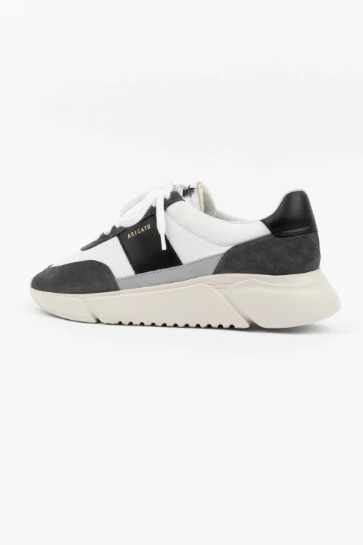 Genesis Vintage Runner