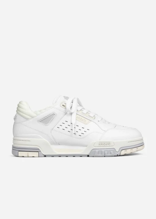 Onyx Sneaker