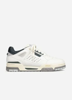 Onyx Sneaker