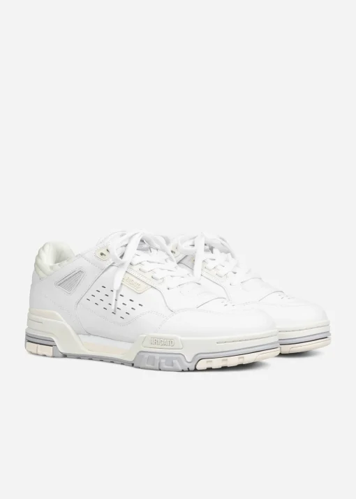Onyx Sneaker