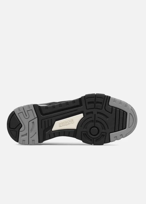 Onyx Sneaker