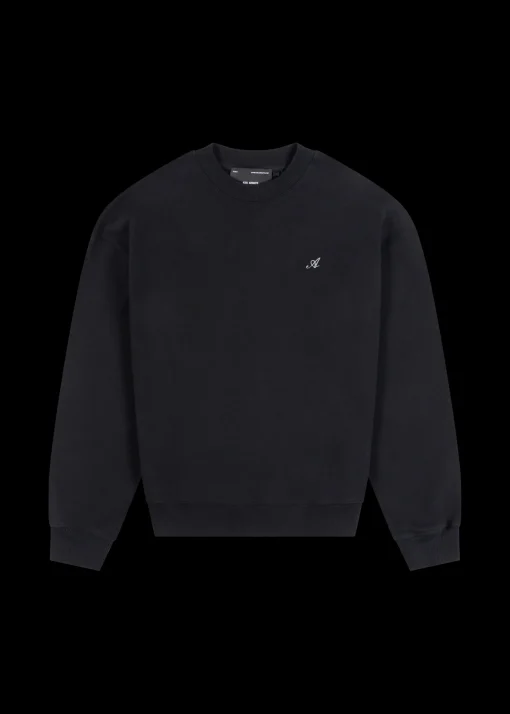 Signature Sweatshirt